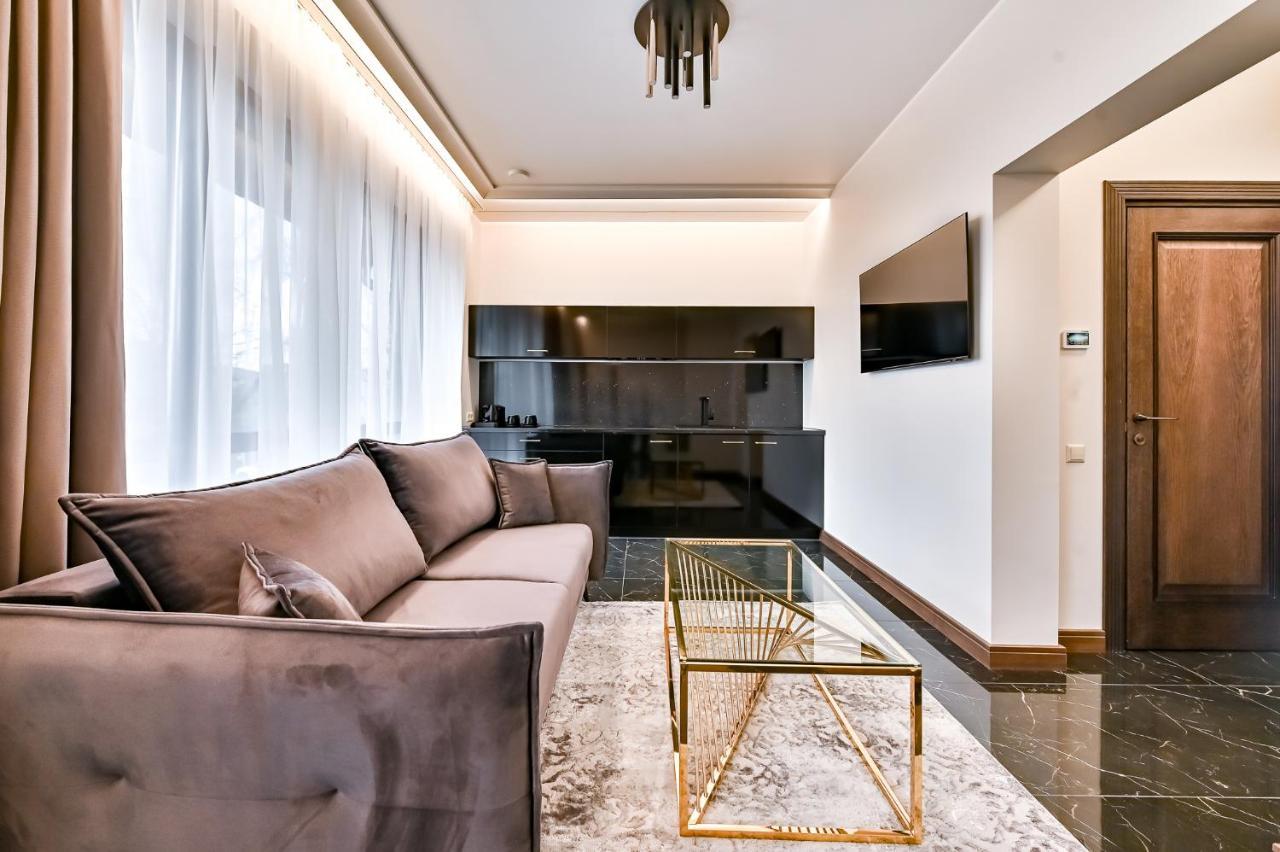 Diamond Sveciu Namai Aparthotel Kaunas Bagian luar foto