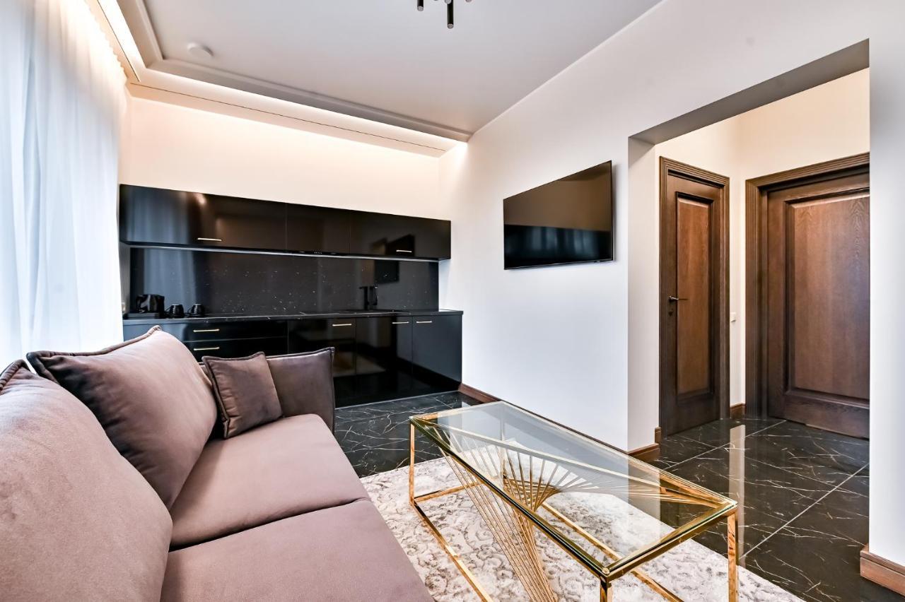Diamond Sveciu Namai Aparthotel Kaunas Bagian luar foto