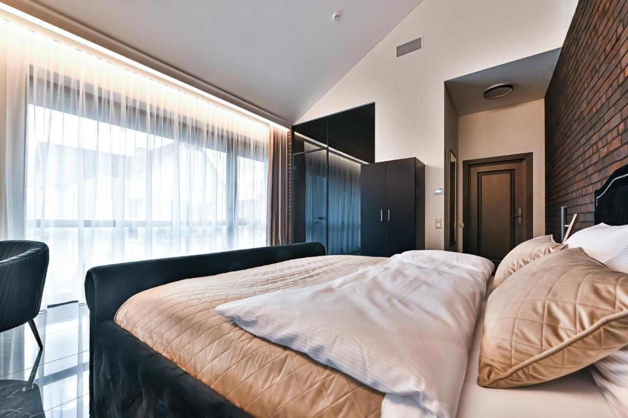 Diamond Sveciu Namai Aparthotel Kaunas Bagian luar foto