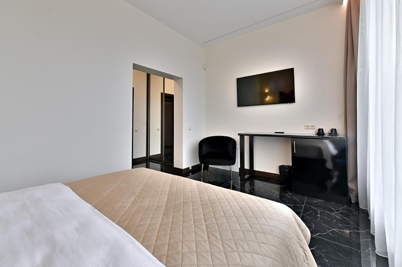 Diamond Sveciu Namai Aparthotel Kaunas Bagian luar foto